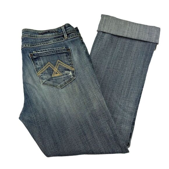 Vigoss Jeans Size 9 Cropped Denim Rolled Cuff Distressed Pockets - Picture 5 of 11